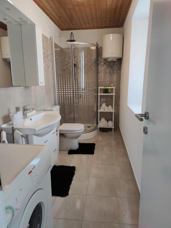 Apartman Josip Garica Exteriör bild