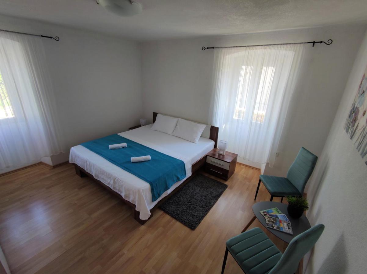 Apartman Josip Garica Exteriör bild